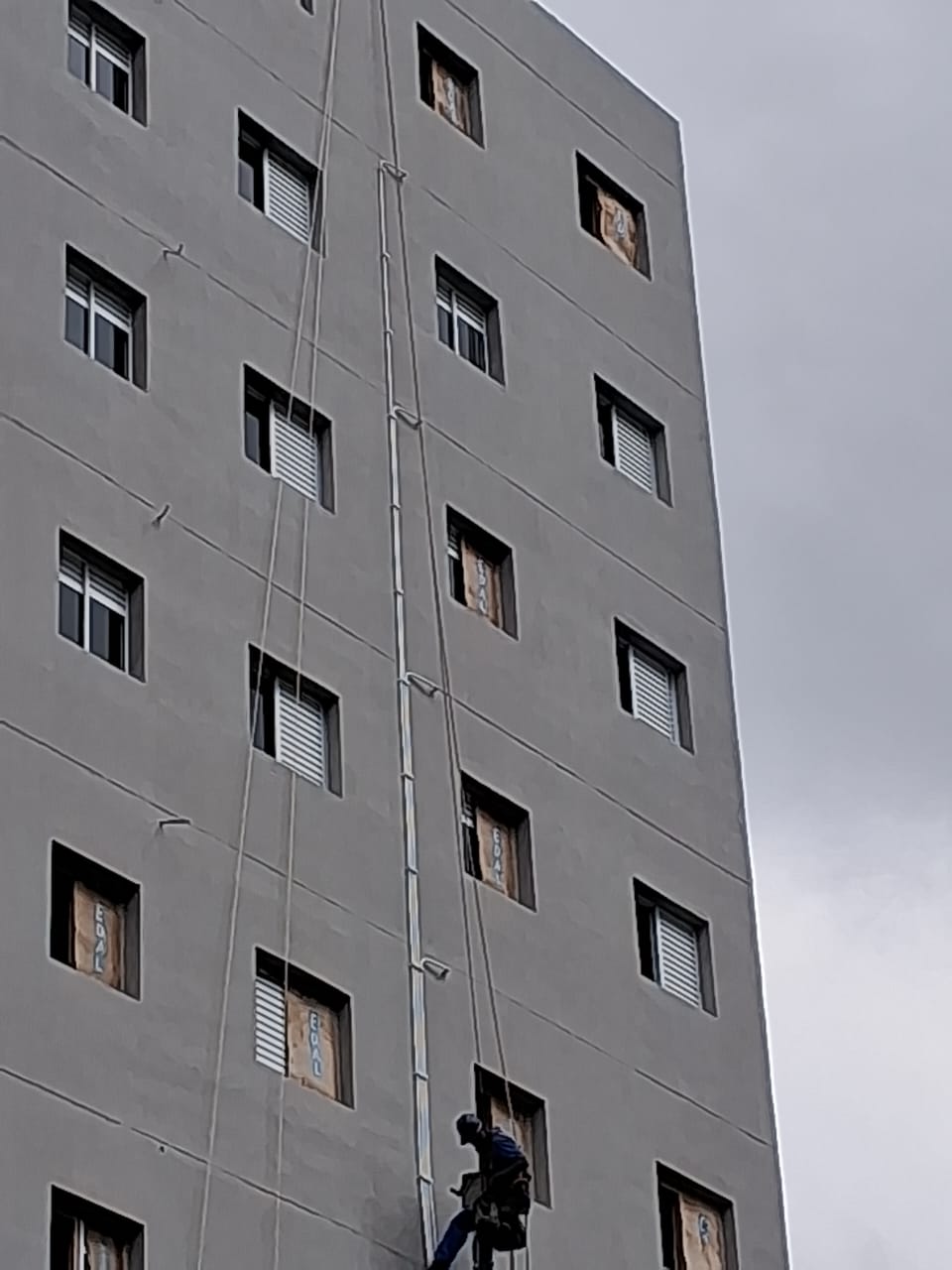 Instalação de registro de gás pela Odorgas